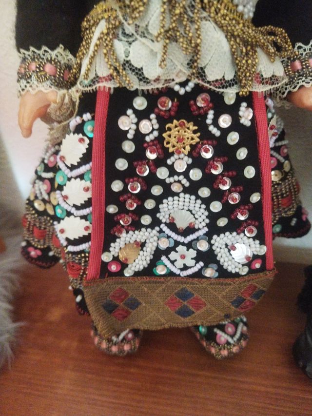 Pareja de muñecos regionales