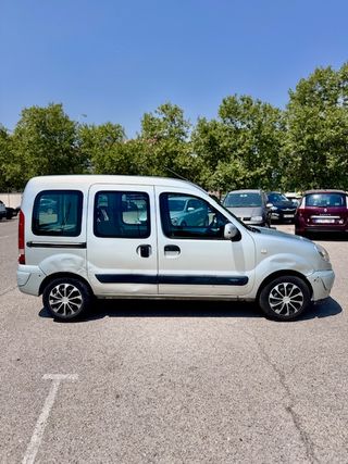 Renault Kangoo 2005 seguro mecanico inc 644114491