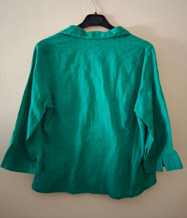 Camicia verde manica 3/4 taglia