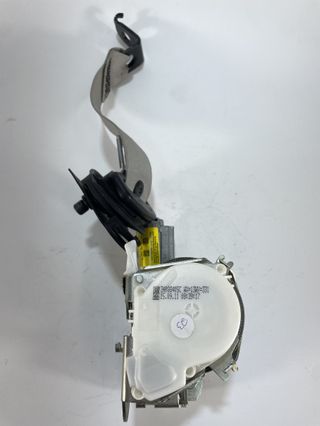 CINTURON TRASERO DERECHO MERCEDES-BENZ A2128606085