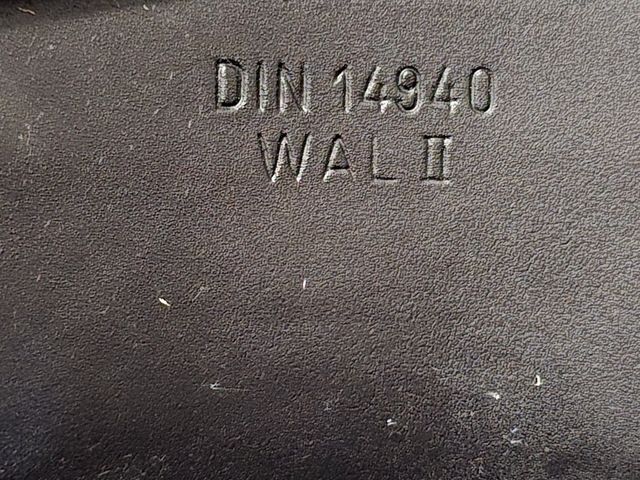 Casco Alemán DIN 14940 restaurado