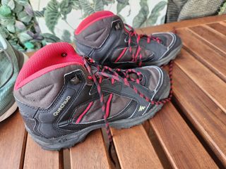 Botas montaña Quechua mujer