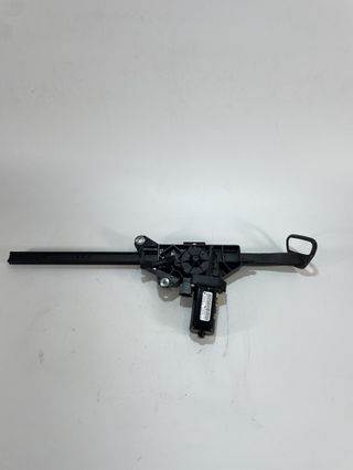 GUÍA CINTURÓN DELANTERO DERECHO MERCEDES-BENZ A2078600282
