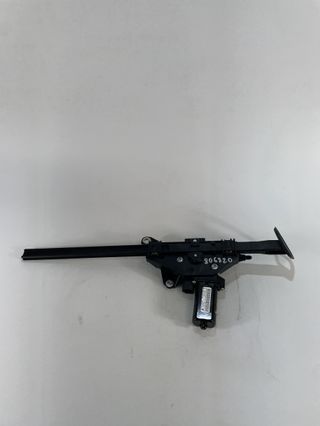 GUÍA CINTURÓN DELANTERO IZQUIERDO MERCEDES-BENZ A2078600182