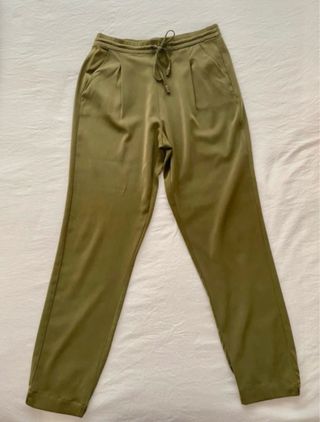 Pantalones jogger verde oliva