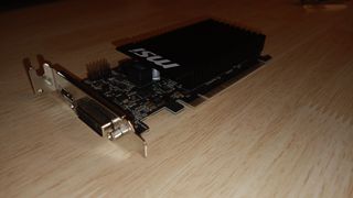 Tarjeta gráfica MSI GT 710 2GB