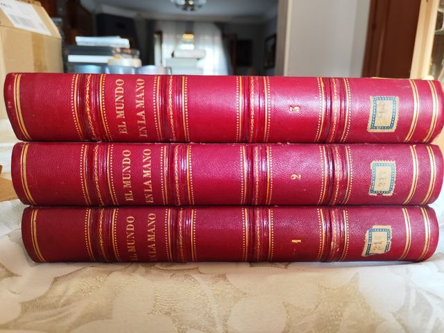 Coleccion libros "El mundo en la mano" de 1875.