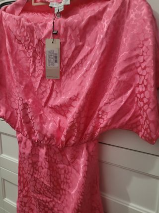 Vestido mini rosa estampado 