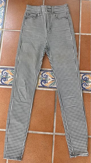 2 Pantalones pitillo Stradivarius: beige & vichy