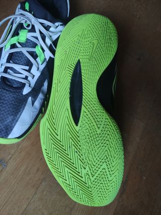 Zapatillas Nike Baloncesto - 42