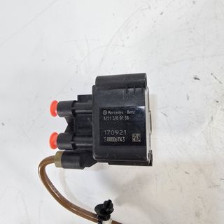 Compresor Suspension Neumatica Mercedes-Benz A2133200004