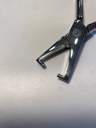 Alicate de precisión remachar, sujecion inox 