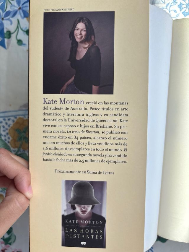 El Jardín Olvidado-Kate Morton