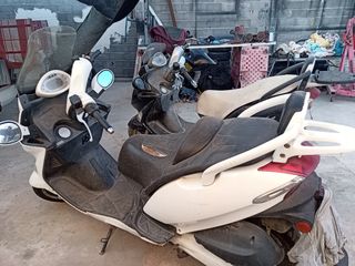 2 Motos Kymco Grand Dink 250 Último precio