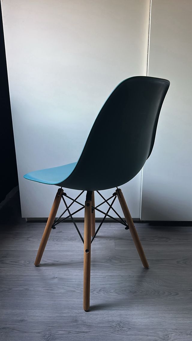 Sillas azules para comedor