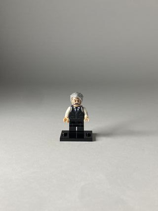 Alfred - Figurine Type Lego DC 2