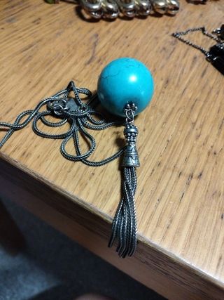 Collar turquesa con bola - bisutería