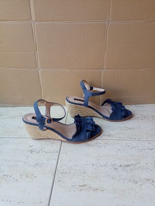 Sandalias cuña azul marino T37 REBAJADO