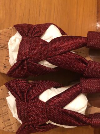 BIMBA Y LOLA- Sandalias cuña rojas 39