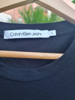 Camiseta Calvin Klein Jeans negra