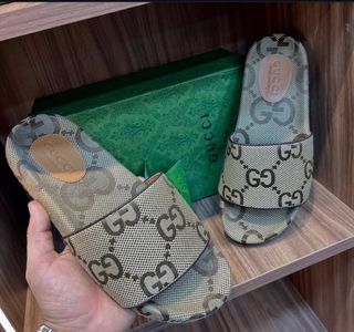 Chanclas Gucci Beige/Marrón