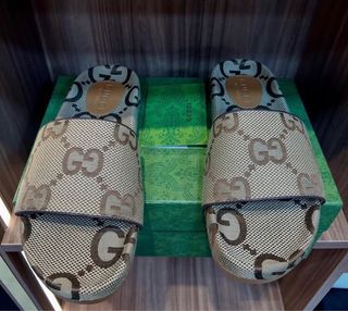 Chanclas Gucci Beige/Marrón