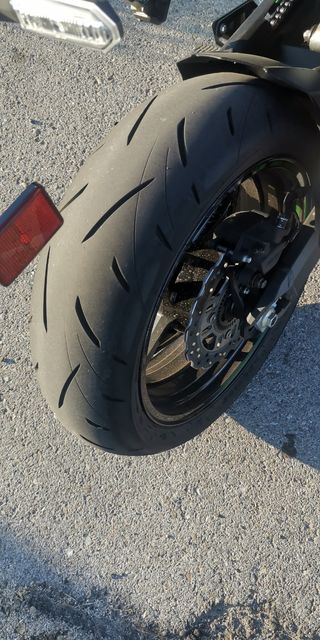 Kawasaki Z900 - Verde