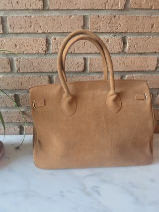 Bolso marrón de ante 
