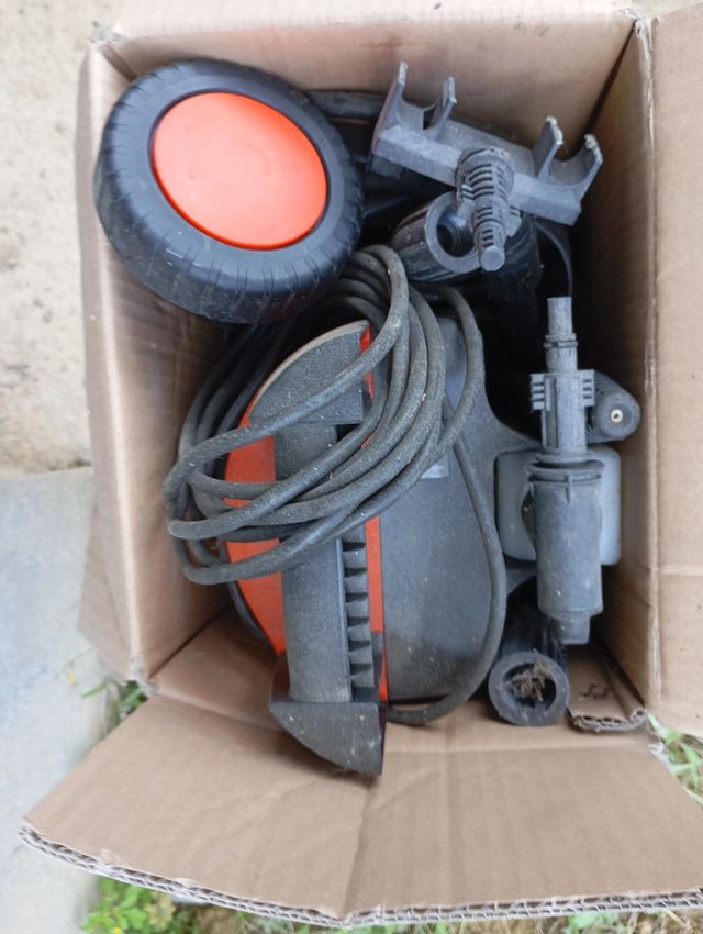 Hidrolavadora Black+Decker PW1500W