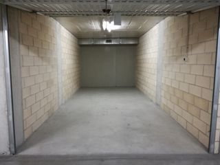 Garajea alokagai / Se alquila garaje (Txantxilla)