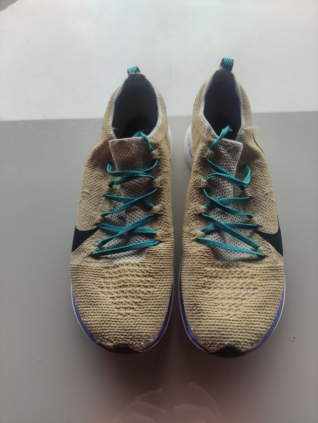 Zapatillas Nike Zoom Fly Beige 42,5