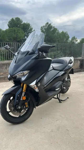 OFERTA SOLO FEBRERO Yamaha TMax dx 530 - 2019 26k