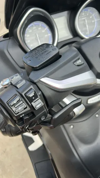 OFERTA SOLO FEBRERO Yamaha TMax dx 530 - 2019 26k