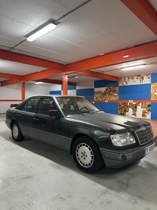 Mercedes-Benz Clase E 1994