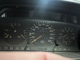 Mercedes-Benz Clase E 1994