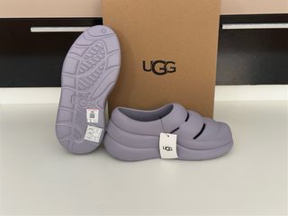 Zapatillas UGG Moradas Talla 40