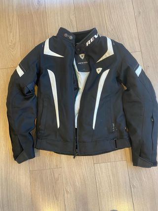 Chaqueta moto Revit