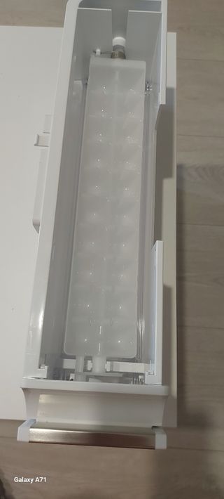 DISPENSADOR DE HIELO CONGELADOR BALAY 3GFF568WE/2