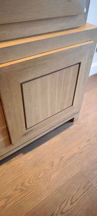 Vitrina Guadarte - Roble