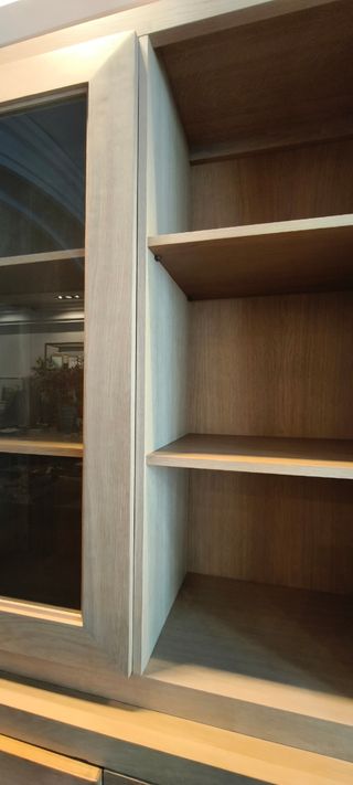 Vitrina Guadarte - Roble