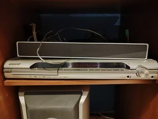 Home Cinema Sony - 5.1 DAV-DZ810W