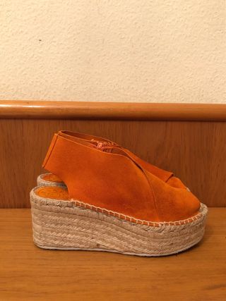 BIMBA Y LOLA - Alpargatas cuña ante naranja 36