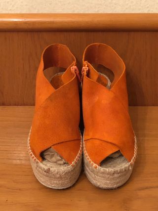 BIMBA Y LOLA - Alpargatas cuña ante naranja 36