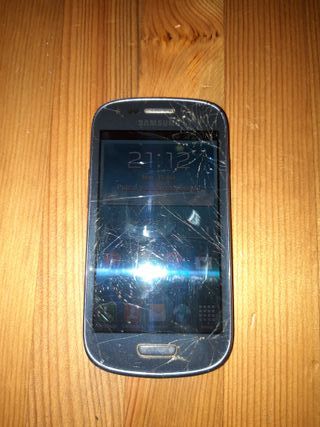 Samsung Galaxy SIII GT-i8190 Negro