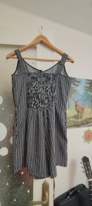 Mono rayas blanco-negro