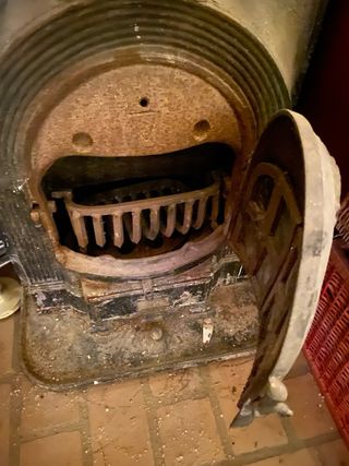 Estufa Salamandra hierro fundido