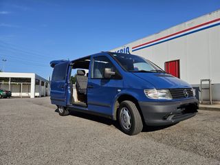 Furgoneta Mercedez Vito Camperizada.