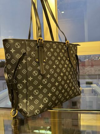 Carteras Mujer - Beige y Negra