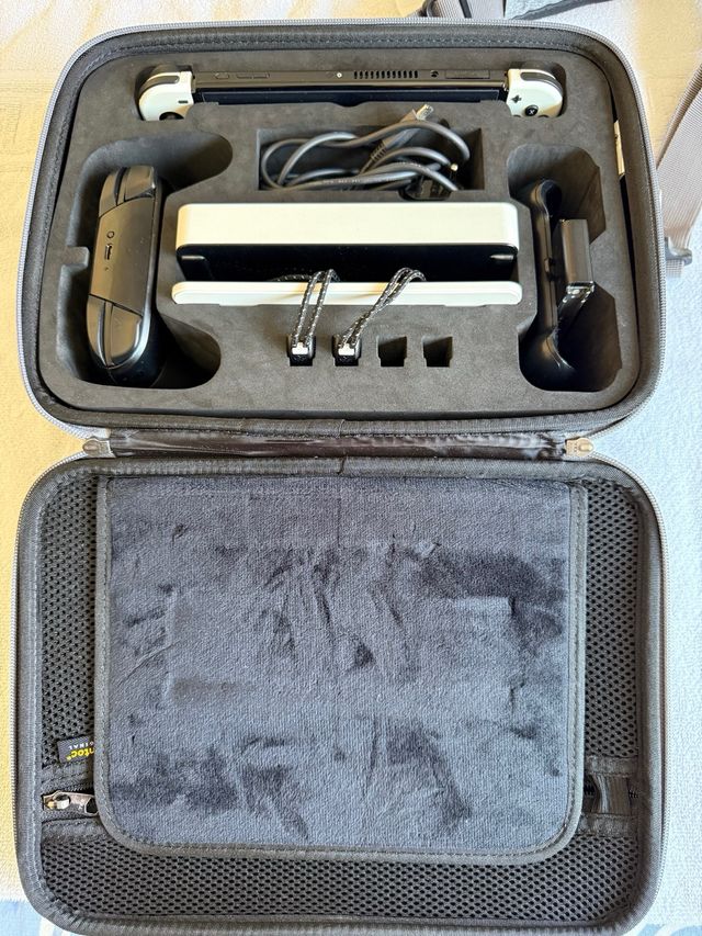 Maletin transporte TomToc Nintendo Switch OLED
