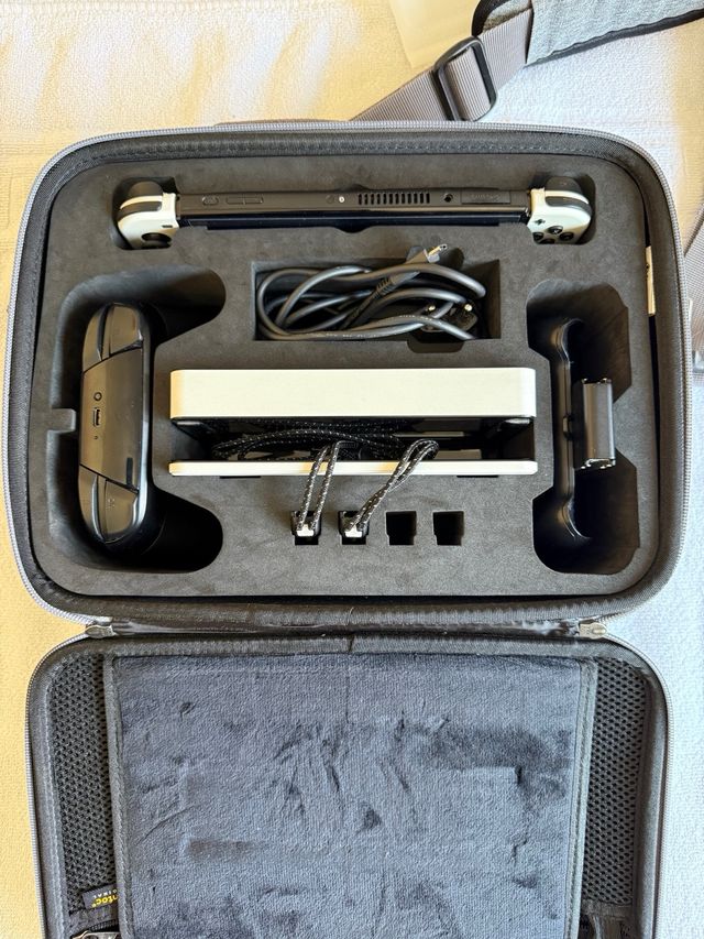 Maletin transporte TomToc Nintendo Switch OLED